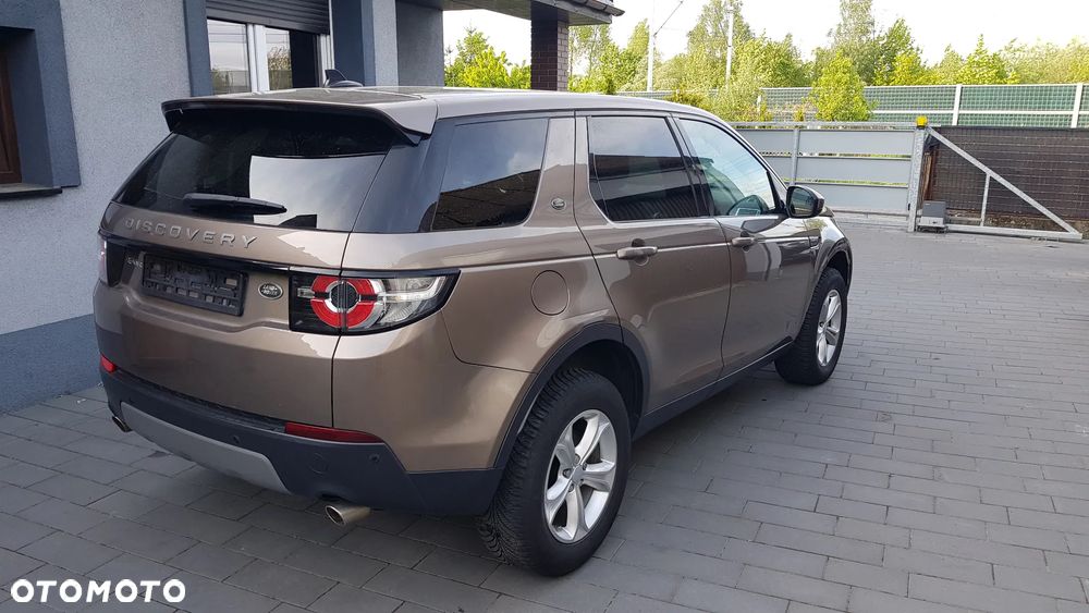 Land Rover Discovery Sport TD4 HSE Luxury - 3