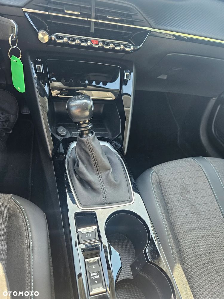 Peugeot 208 1.2 PureTech Active S&S - 13