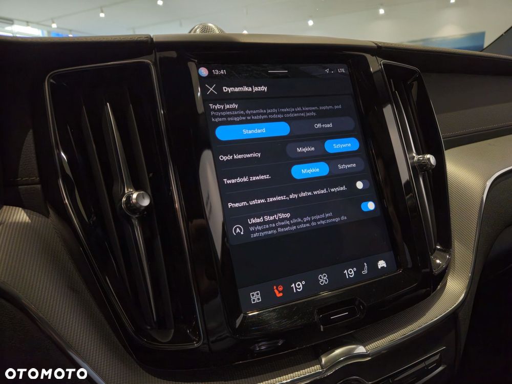 Volvo XC 60 - 25