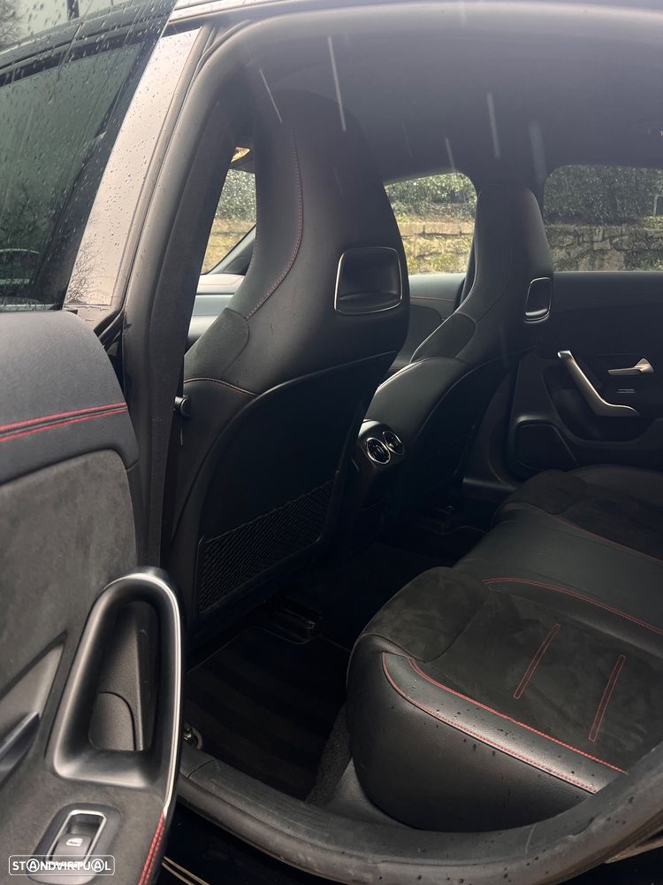 Mercedes-Benz CLA 180 d 7G-DCT AMG Line - 14