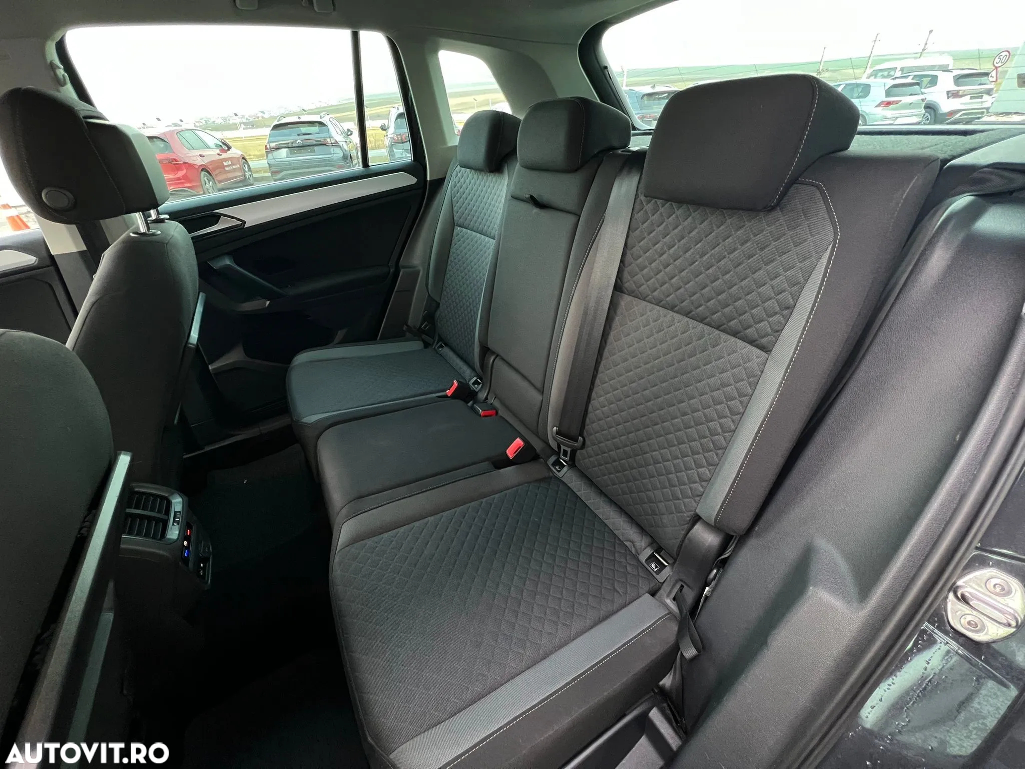 Volkswagen Tiguan 2.0 TDI DPF DSG Comfortline - 12