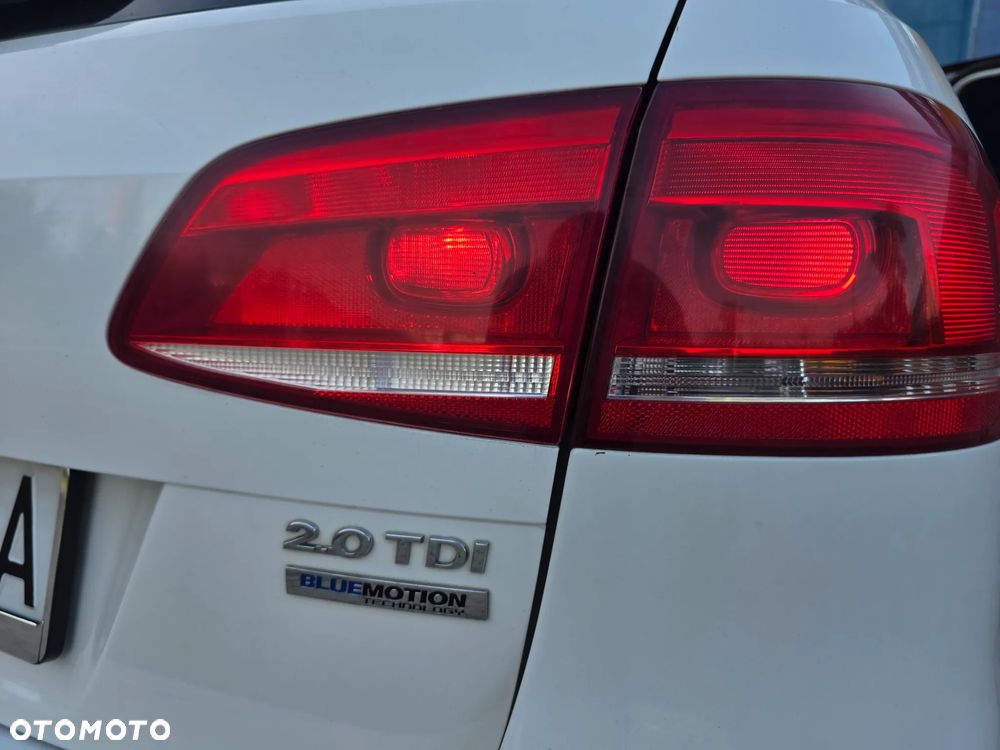 Volkswagen Passat 2.0 TDI BlueMotion Technology Comfortline - 7