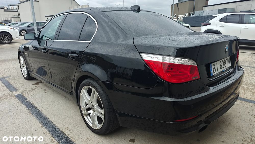 BMW Seria 5 520i - 13