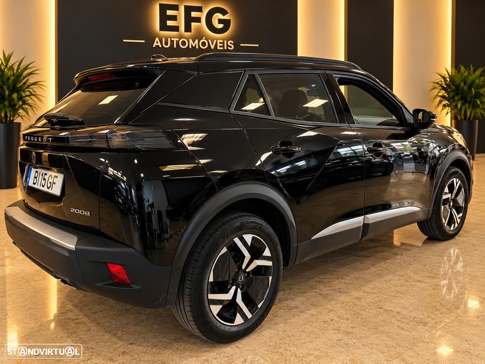 Peugeot 2008 - 4