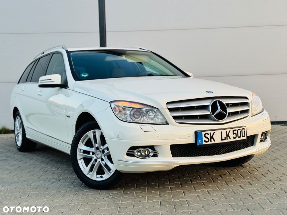 Mercedes-Benz Klasa C 180 T Kompressor Automatik BlueEFFICIENCY Special Edition - 23
