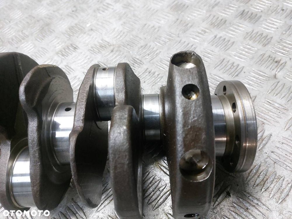 WAŁ KORBOWY CHRYSLER  PACIFICA I 3.5 V6 EGN - 7