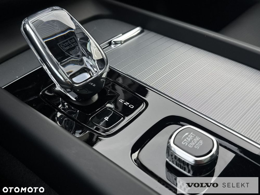 Volvo XC 60 - 24