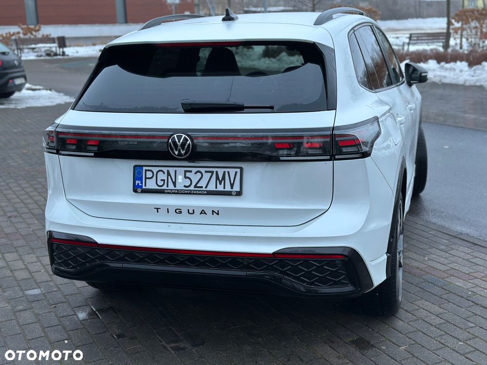 Volkswagen Tiguan 2.0 TDI SCR DSG R-Line - 20