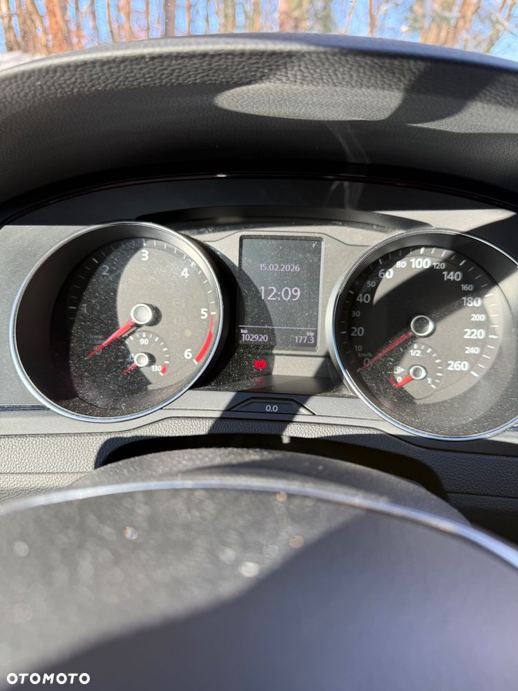 Volkswagen Passat 2.0 TDI BMT City - 11