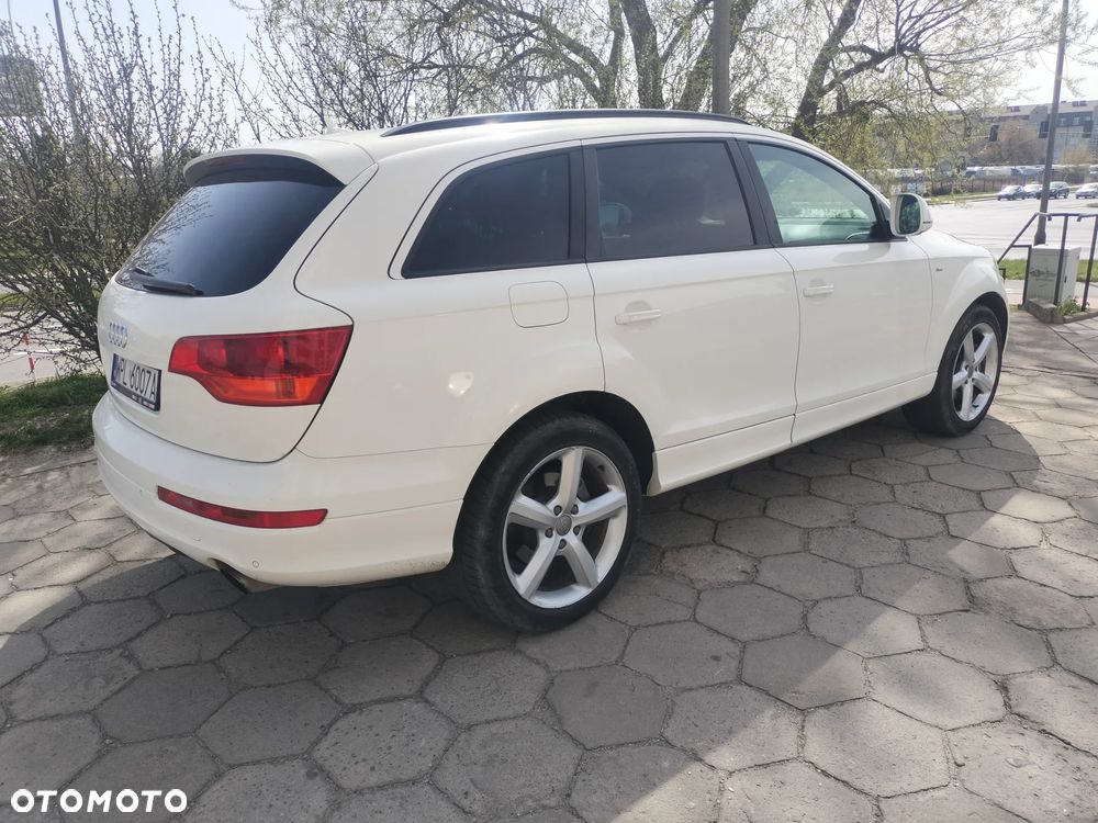 Audi Q7 3.0 TDI DPF clean diesel Quattro Tiptronic - 6
