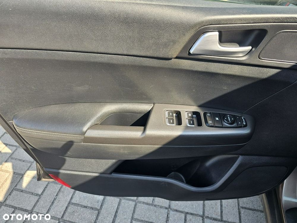 Kia Sportage 2.0 CRDI Business Line 4WD - 34