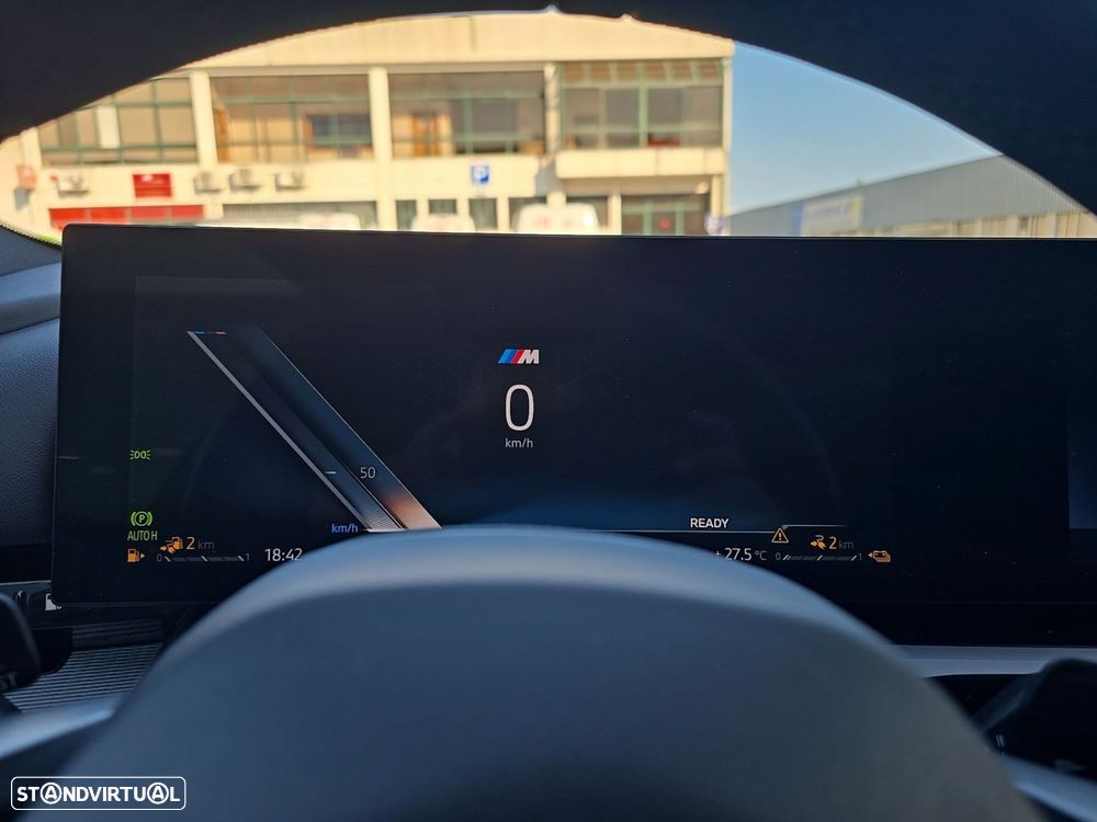 BMW 530 e Pack Desportivo M - 22