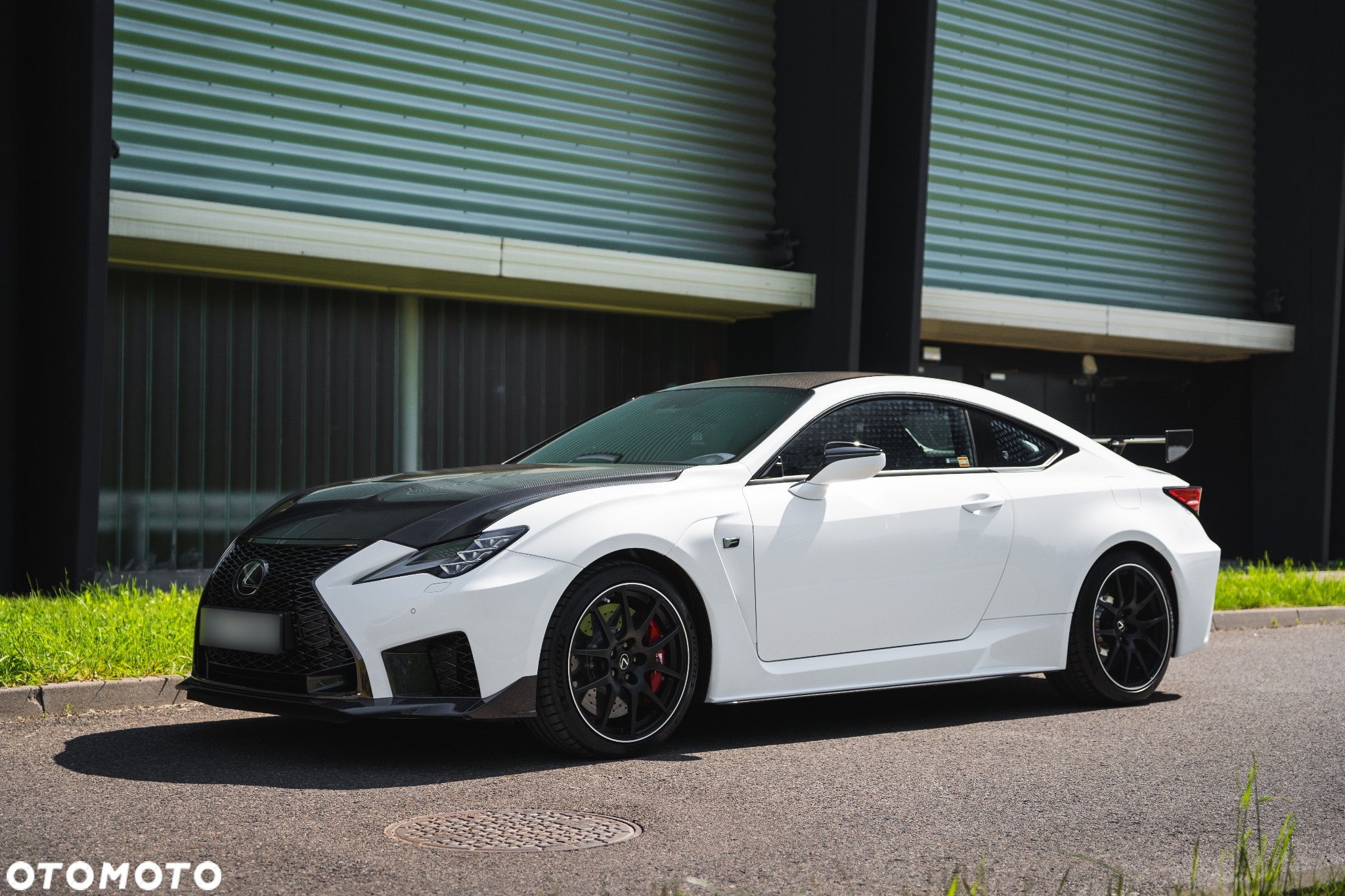 Lexus RC - 3