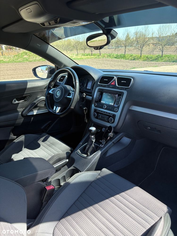 Volkswagen Scirocco - 8