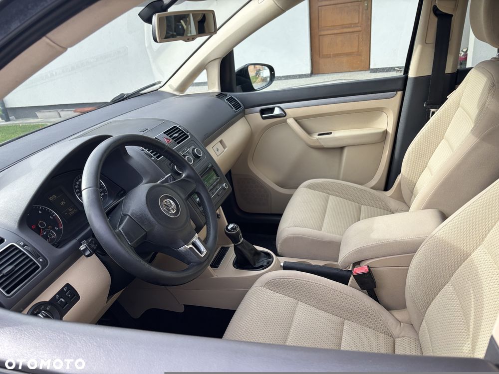 Volkswagen Touran 2.0 TDI DPF Comfortline - 13