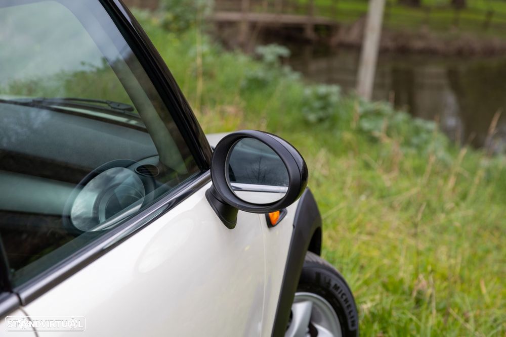 MINI 3 Portas One D - 25