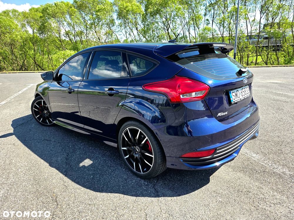 Ford Focus 2.0 EcoBoost ST-2 - 2