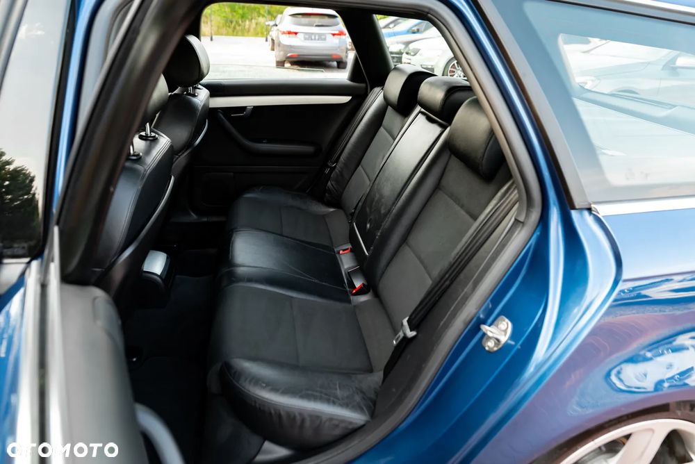 Audi A4 Avant 2.0 T FSI quattro tiptronic - 21