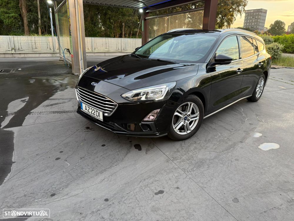 Ford Focus SW 1.5 EcoBlue S&S Aut. TITANIUM - 4