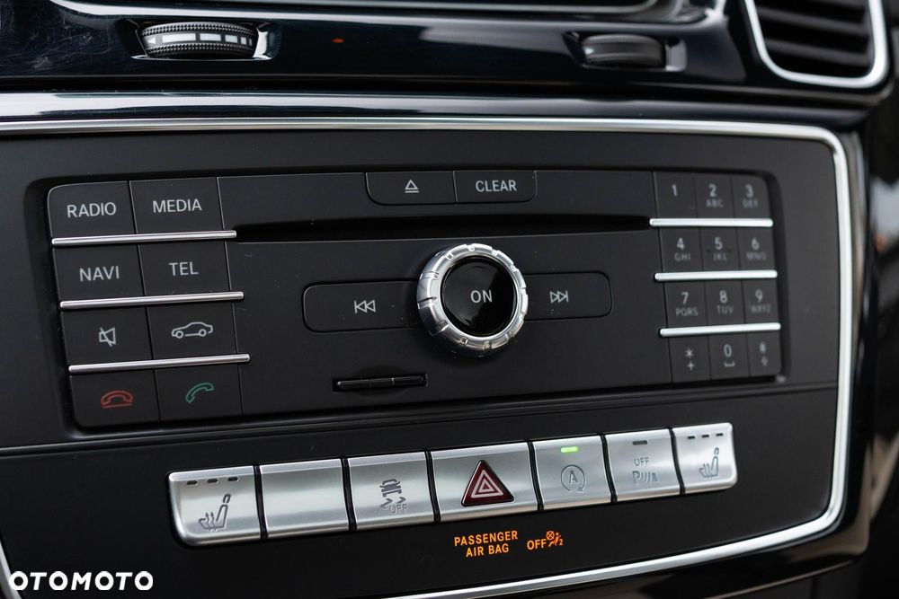 Mercedes-Benz GLE - 29