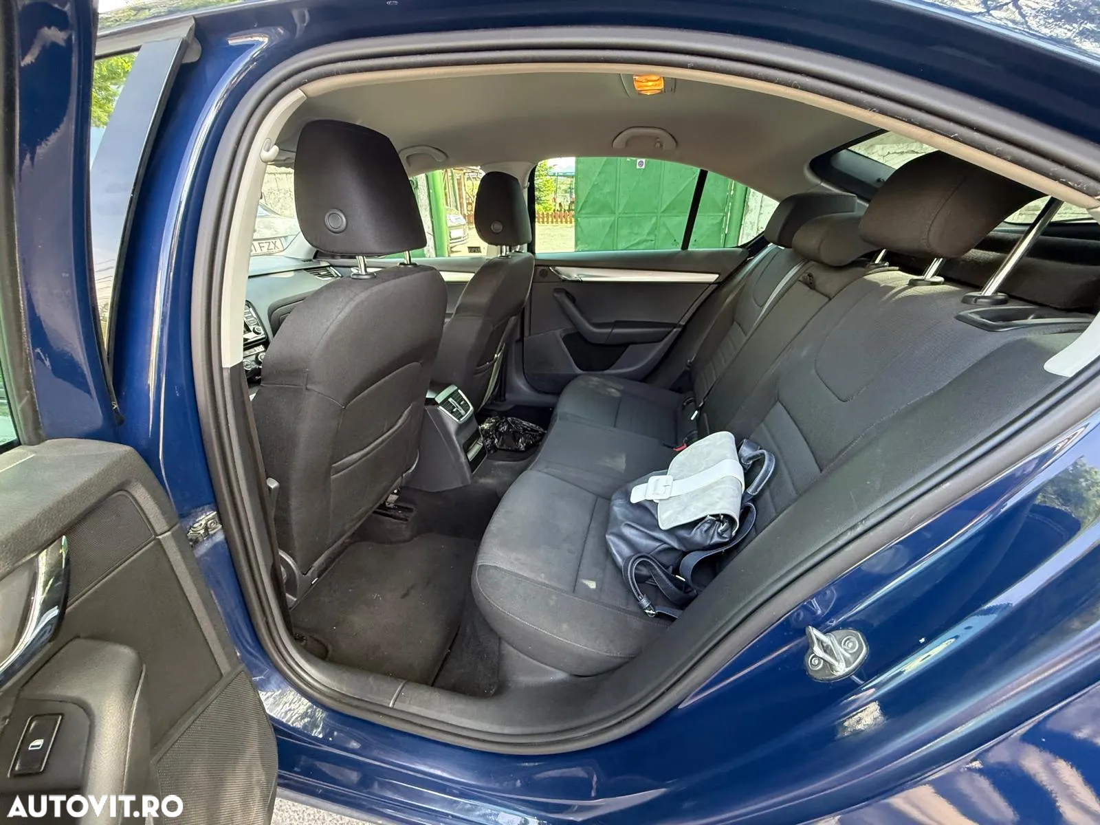 Skoda Octavia 2.0 TDI 4x4 DSG Ambition - 13