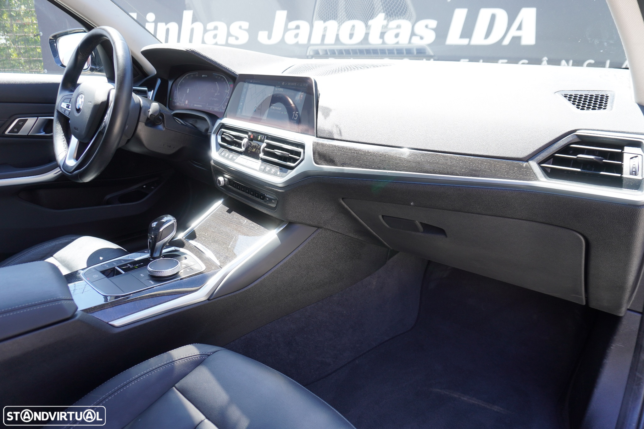 BMW 330 e Touring Line Luxury Auto - 8