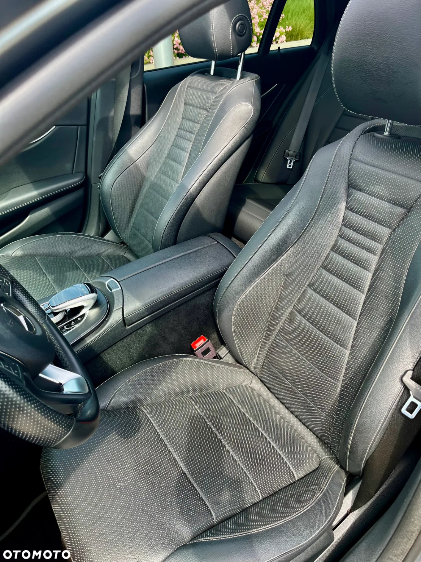 Mercedes-Benz Klasa E 220 d 4-Matic All-Terrain - 6