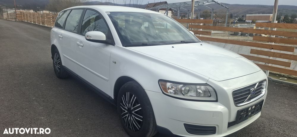 Volvo V50 1.6D DPF DRIVe - 3