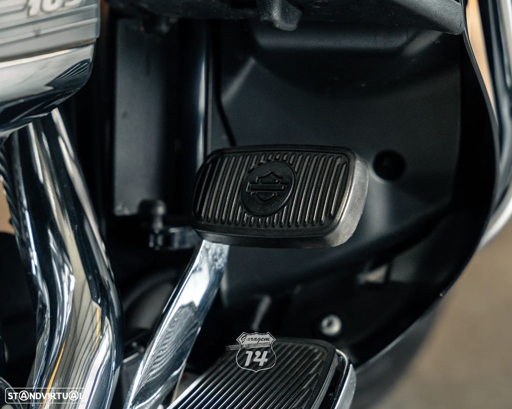 Harley-Davidson Ultra Limited Edition - 19