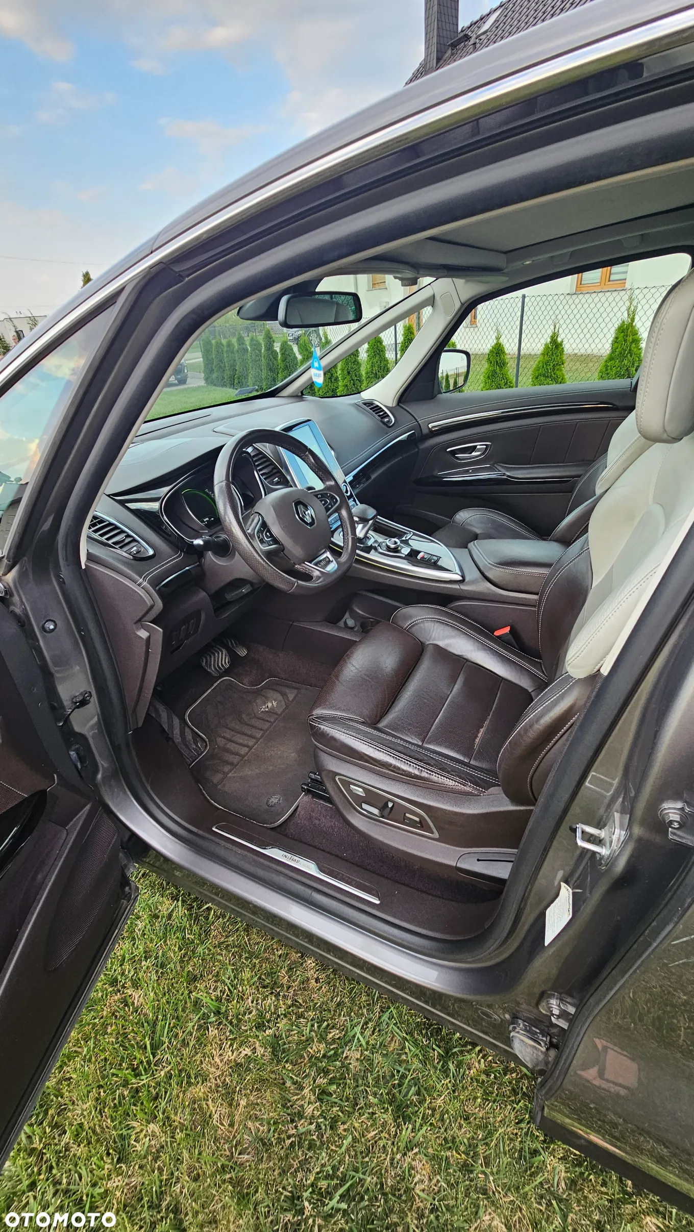 Renault Espace 1.6 dCi Energy Initiale Paris EDC 7os - 7