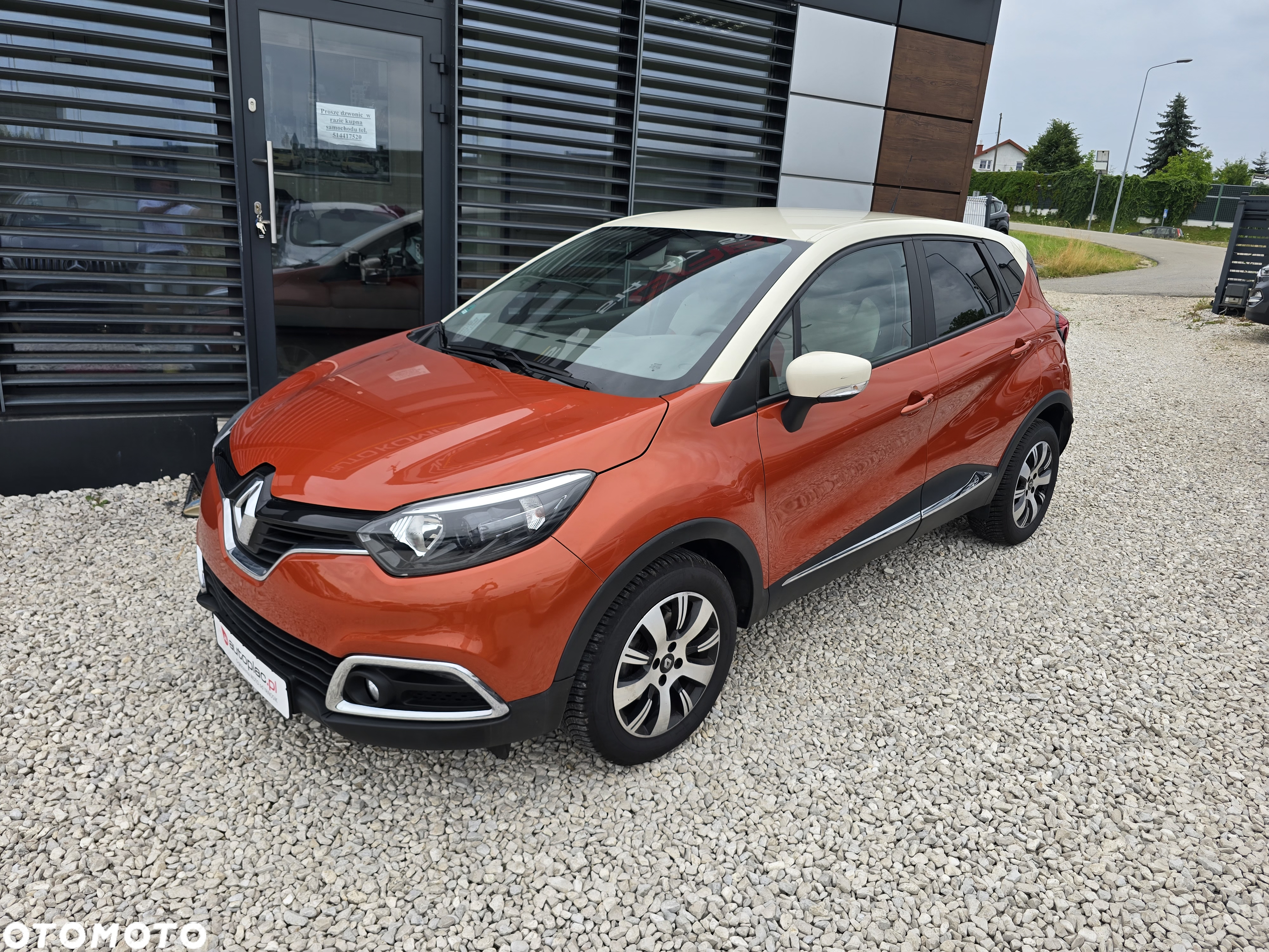 Renault Captur ENERGY TCe 120 EDC Luxe - 2