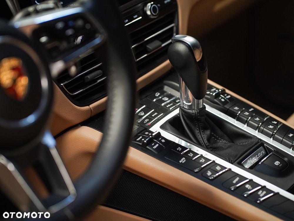 Porsche Macan S - 19