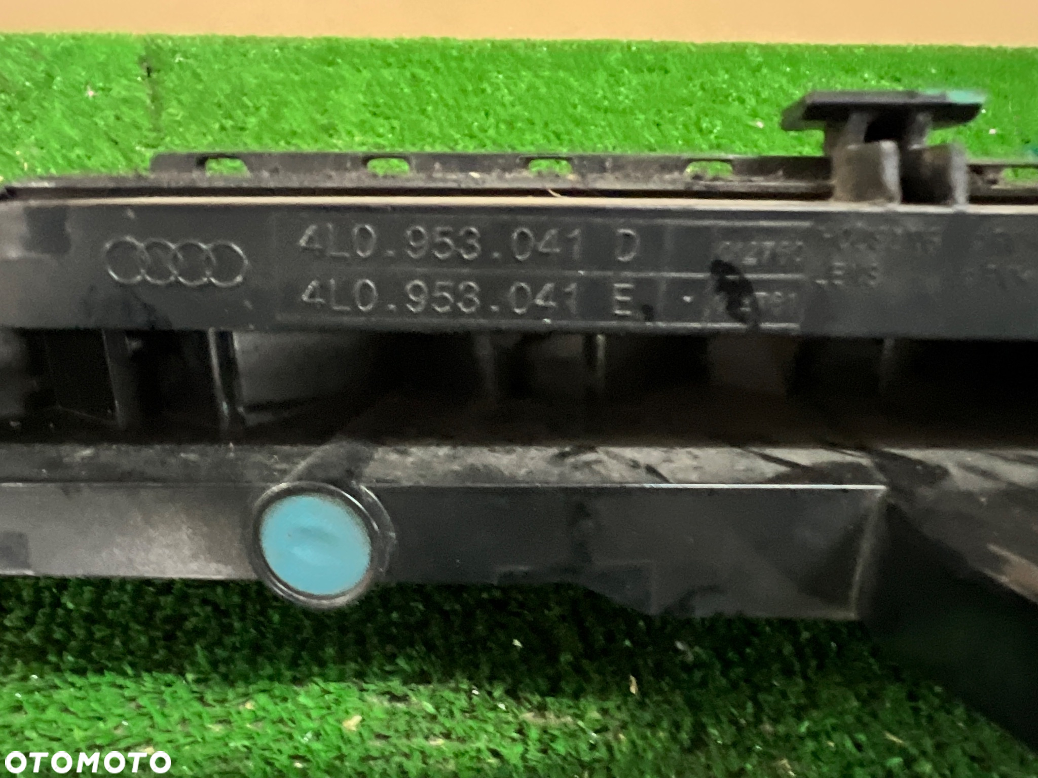 Audi Q7 4L0  S-Line lift 09-15 kierunkowskaz led - 3