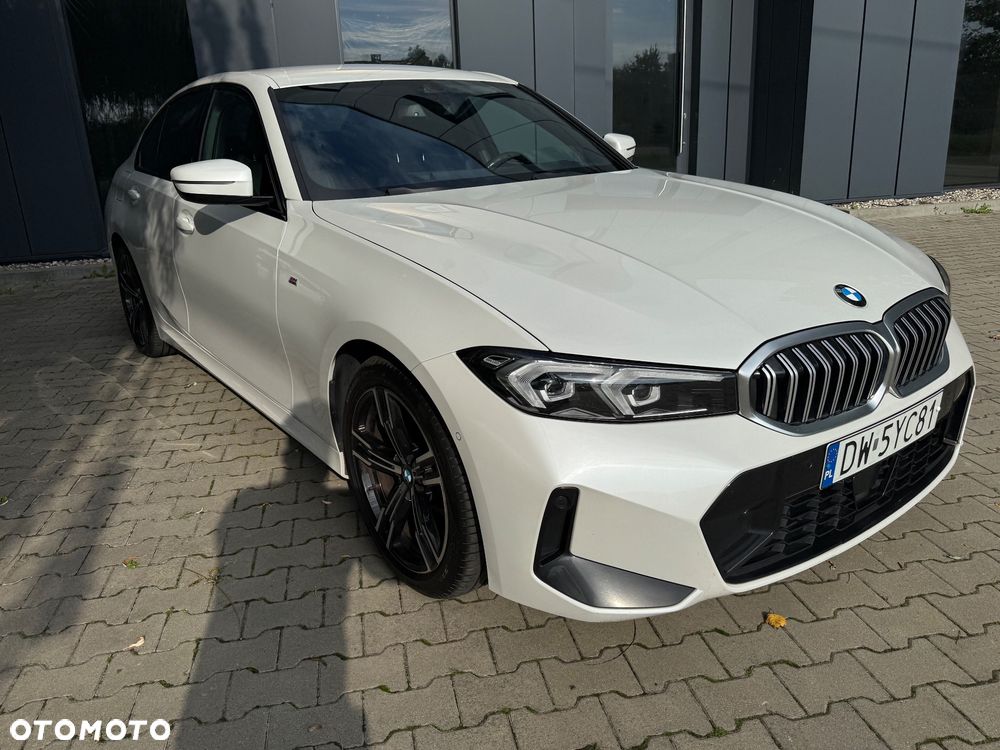 BMW Seria 3 320d xDrive mHEV M Sport sport - 16
