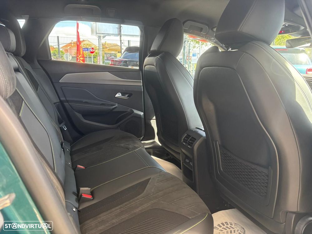 Peugeot 308 SW 1.5 BlueHDi GT EAT8 - 37