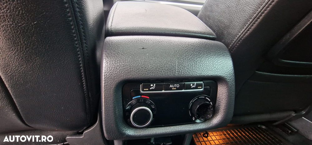 Volkswagen Sharan - 12