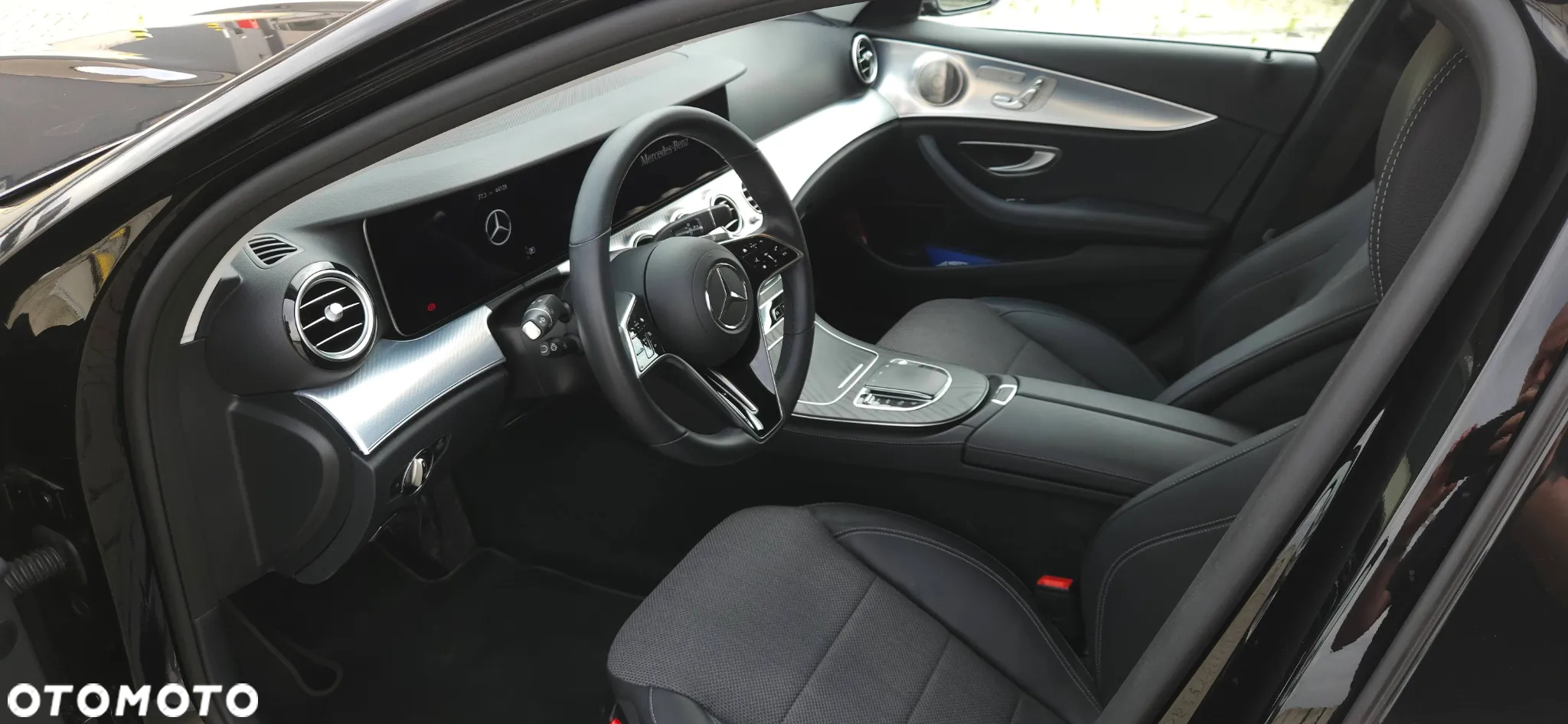 Mercedes-Benz Klasa E 220 d Avantgarde - 9