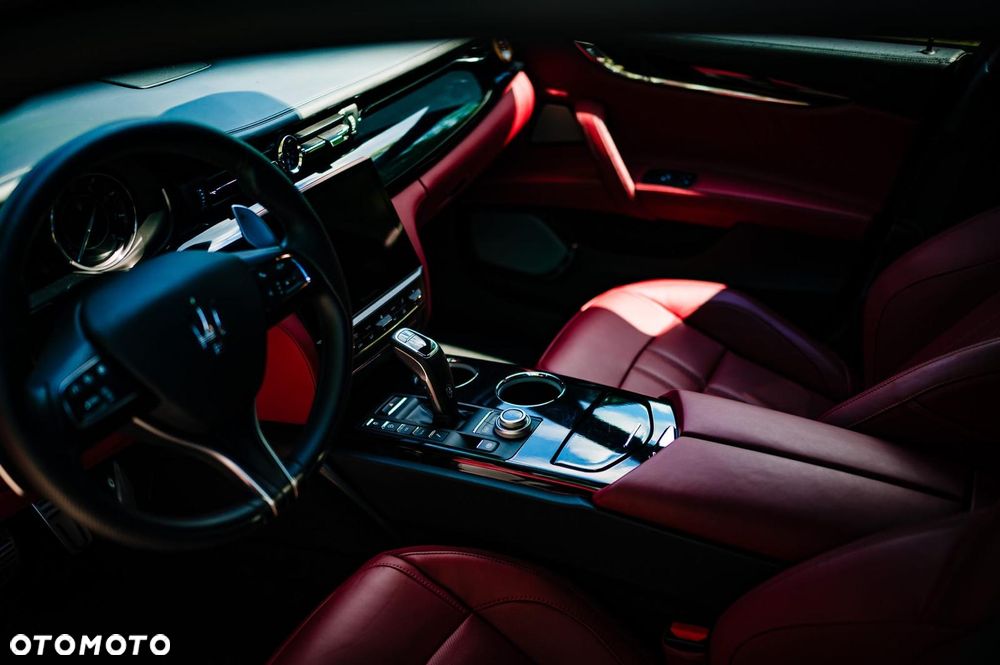 Maserati Quattroporte Modena Q4 - 22