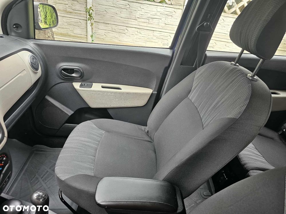 Dacia Lodgy 1.6 MPI 85 Prestige - 3