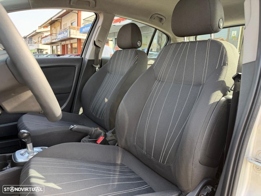 Opel Corsa 1.2 Enjoy Easytronic - 10