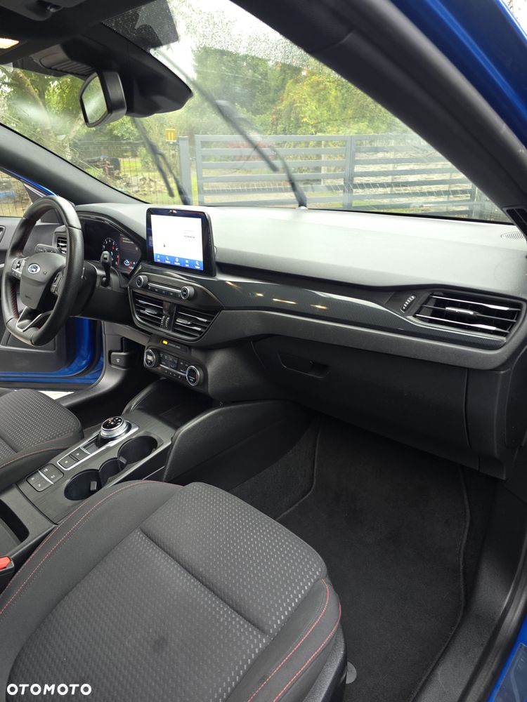Ford Focus 1.0 EcoBoost ST-Line ASS PowerShift - 24