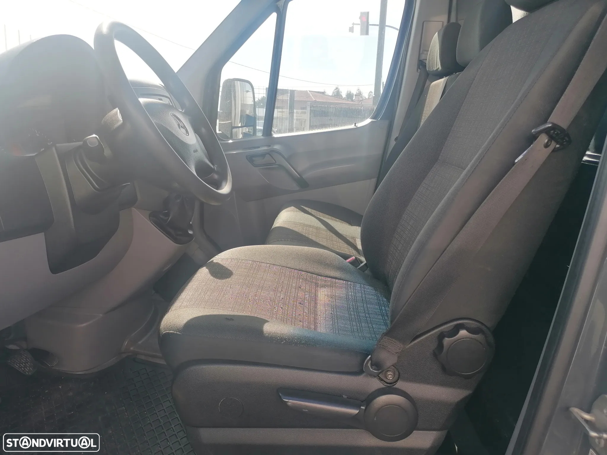 Mercedes-Benz Sprinter - 8