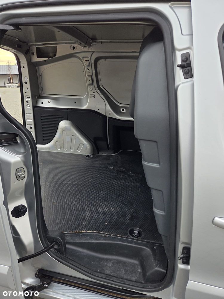 Peugeot PARTNER - 16