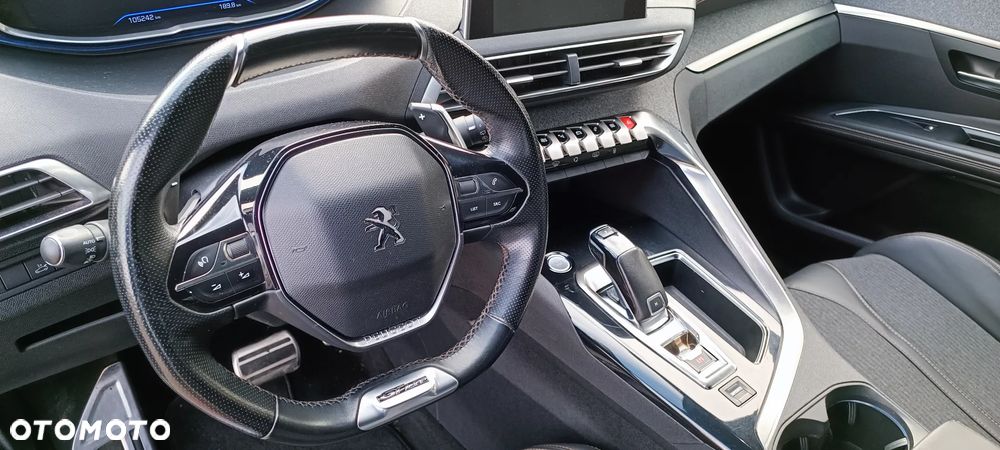 Peugeot 5008 - 17