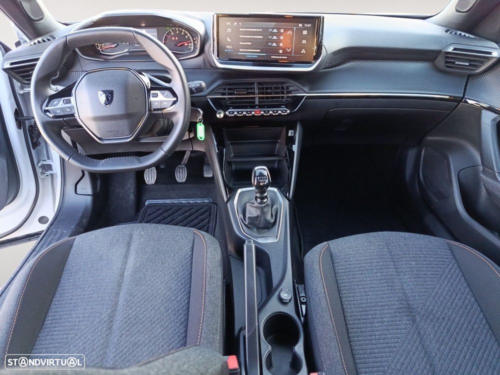 Peugeot 2008 1.2 PureTech Style - 10