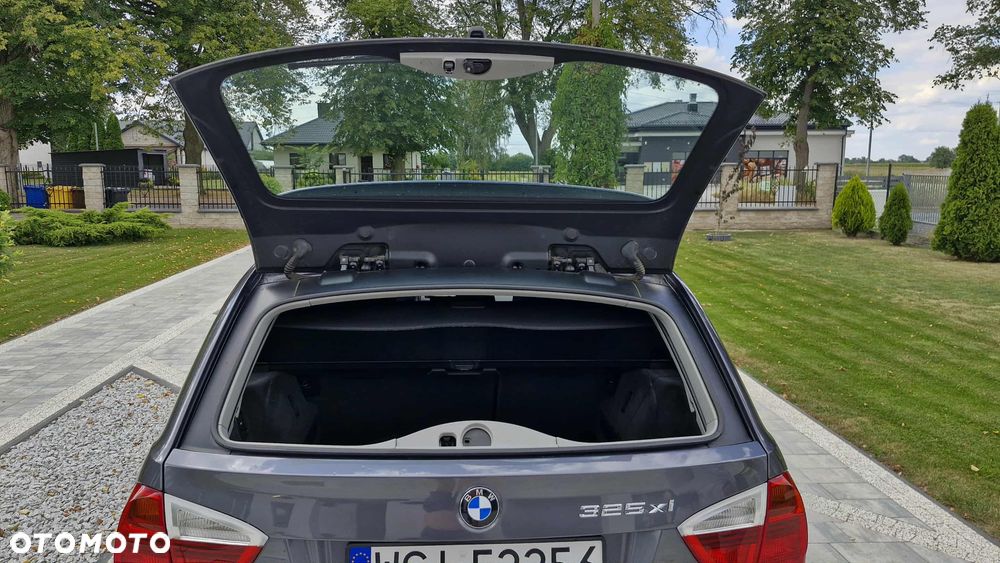 BMW Seria 3 325xi - 8