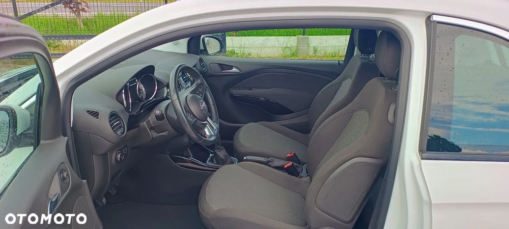 Opel Adam 1.2 White Link - 14