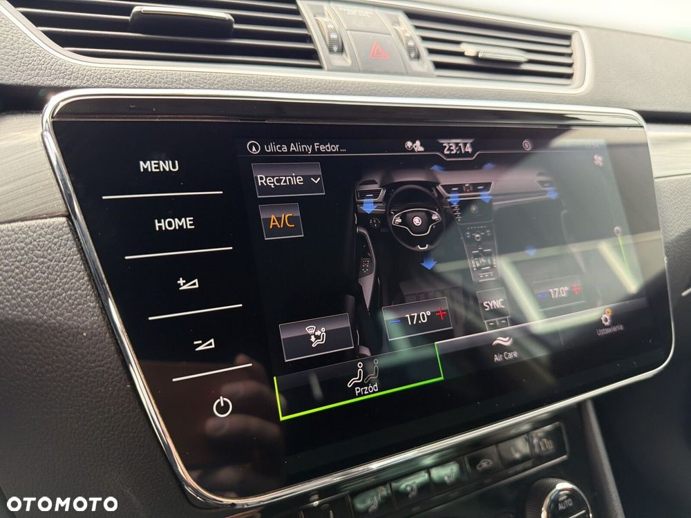 Skoda Superb 2.0 TDI SCR Style DSG - 28