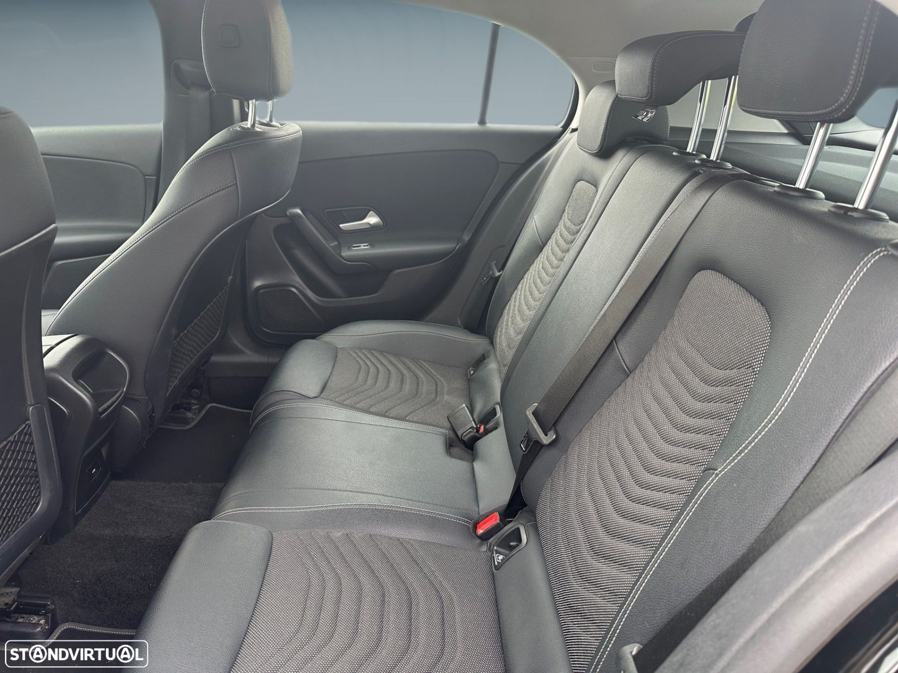 Mercedes-Benz A 200 - 13