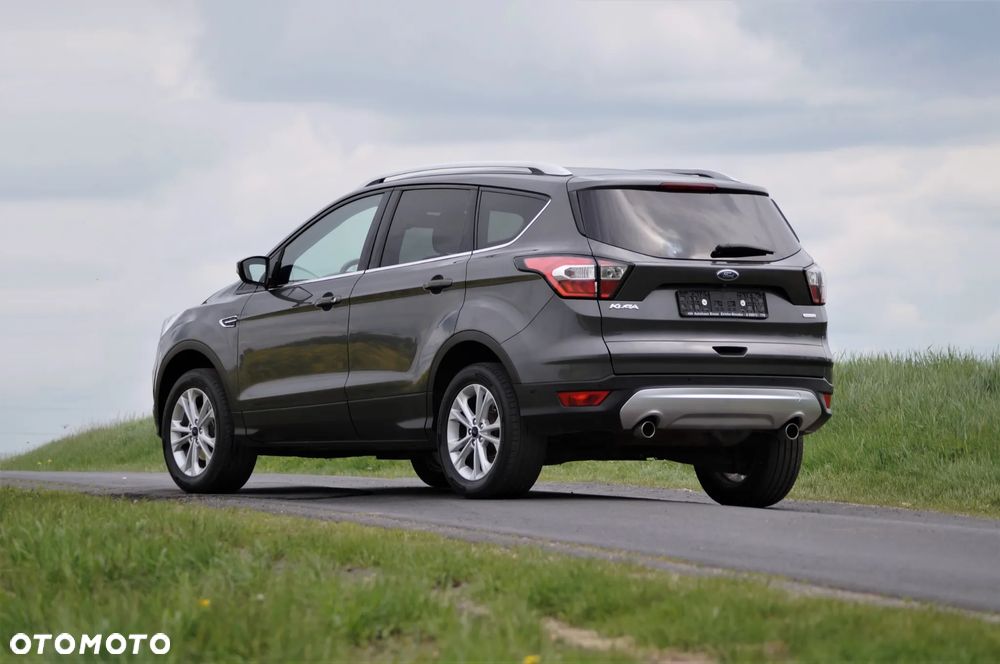 Ford Kuga - 9